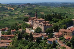 Castello di Magliano Alfieri, Pizzeria Ristorante Alfieri